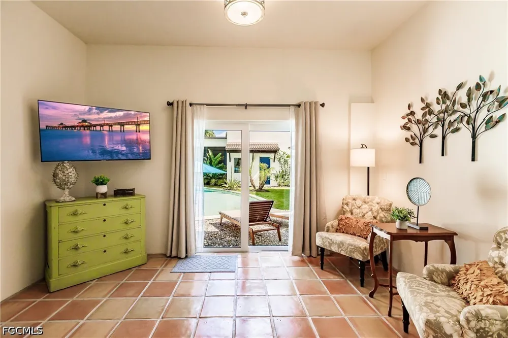 Caloosa Drive Fort Myers, FL 33901