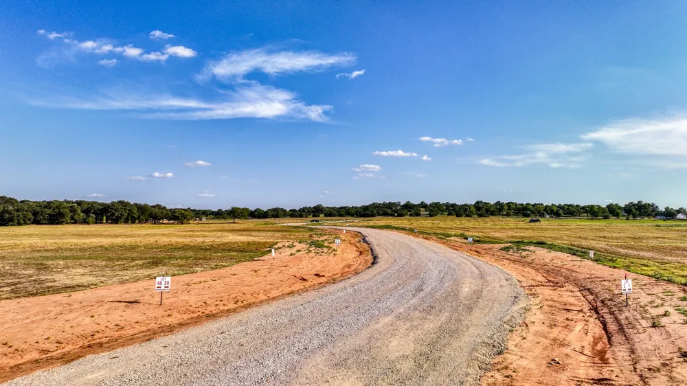 Three Quarter Loop Poolville, TX 76487