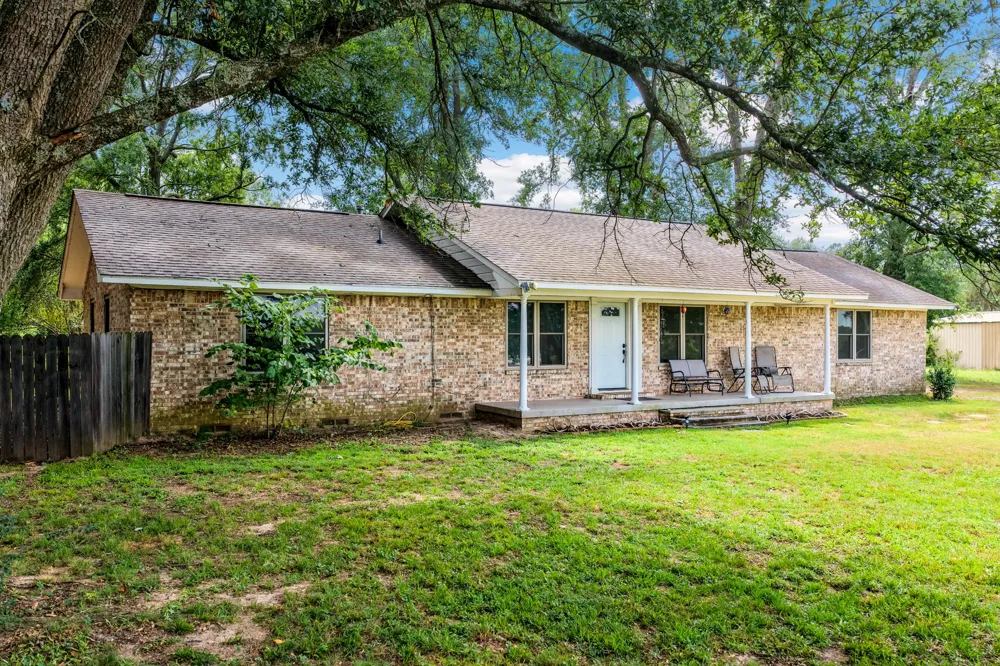 3259 Fm 557 Pittsburg, TX 75686