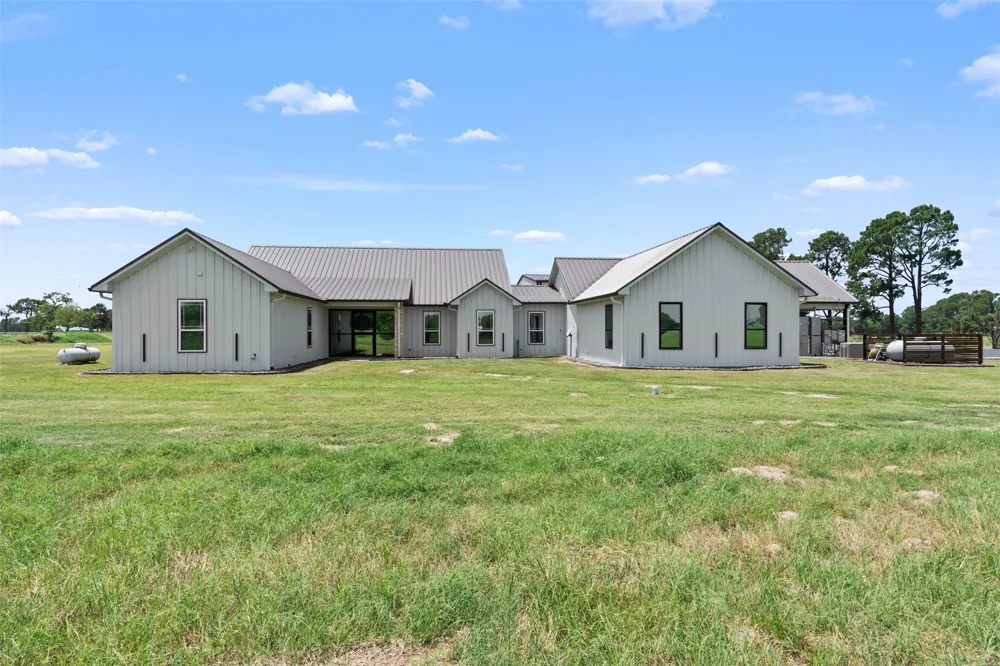 1218 VZ County Road 4133 Canton, TX 75103