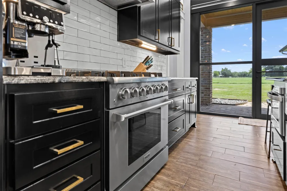 1218 VZ County Road 4133 Canton, TX 75103
