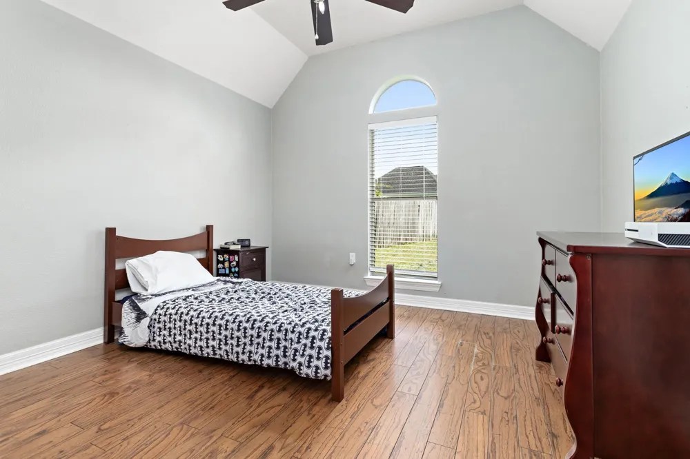 5160 Westgate Lane Lumberton, TX 77657
