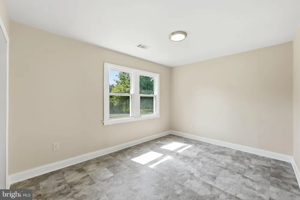 8317 SCHULTZ ROAD Clinton, MD 20735