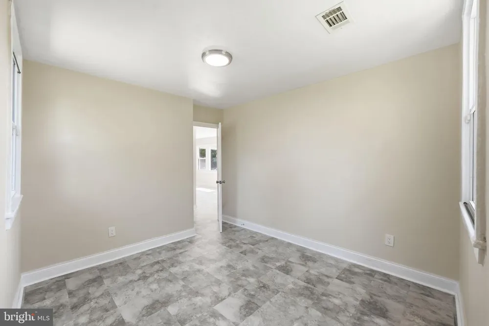 8317 SCHULTZ ROAD Clinton, MD 20735