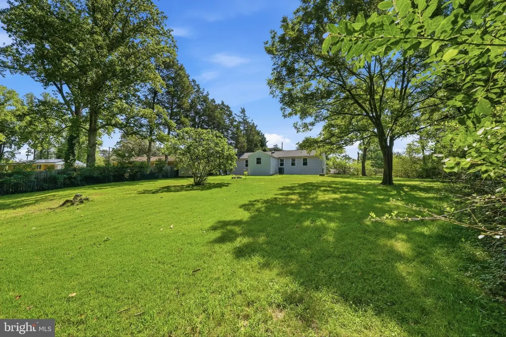 8317 SCHULTZ ROAD Clinton, MD 20735