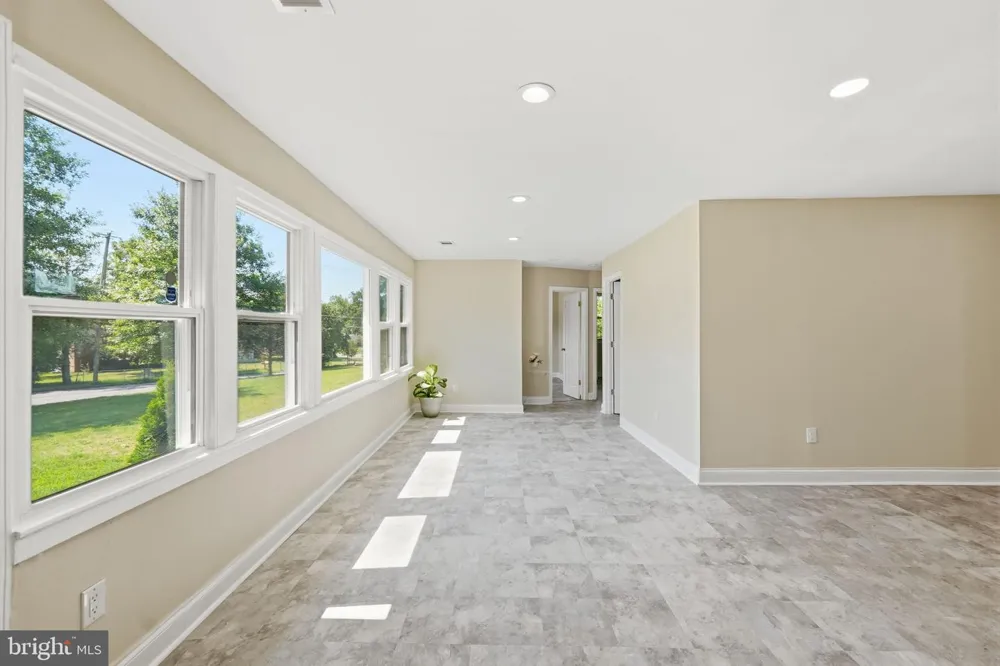 8317 SCHULTZ ROAD Clinton, MD 20735