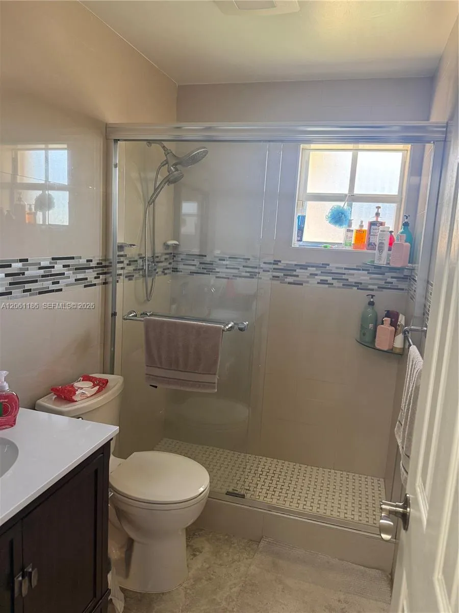 4320 SW 56th Ave Davie, FL 33314
