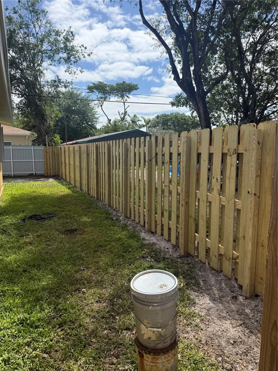 4320 SW 56th Ave Davie, FL 33314