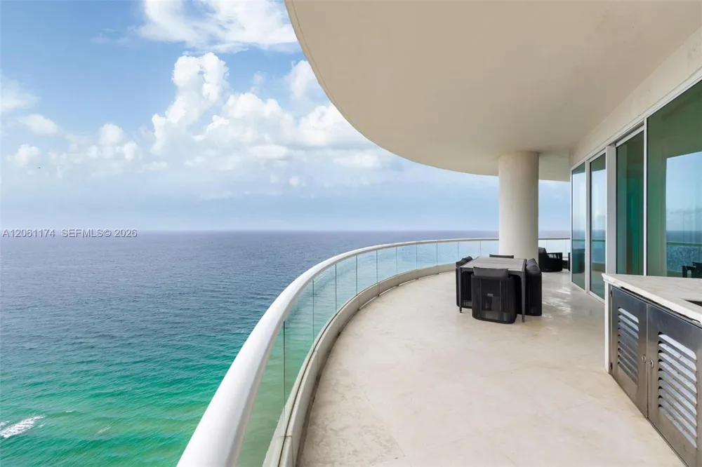 16051 Collins Ave #3404 Sunny Isles Beach, FL 33160