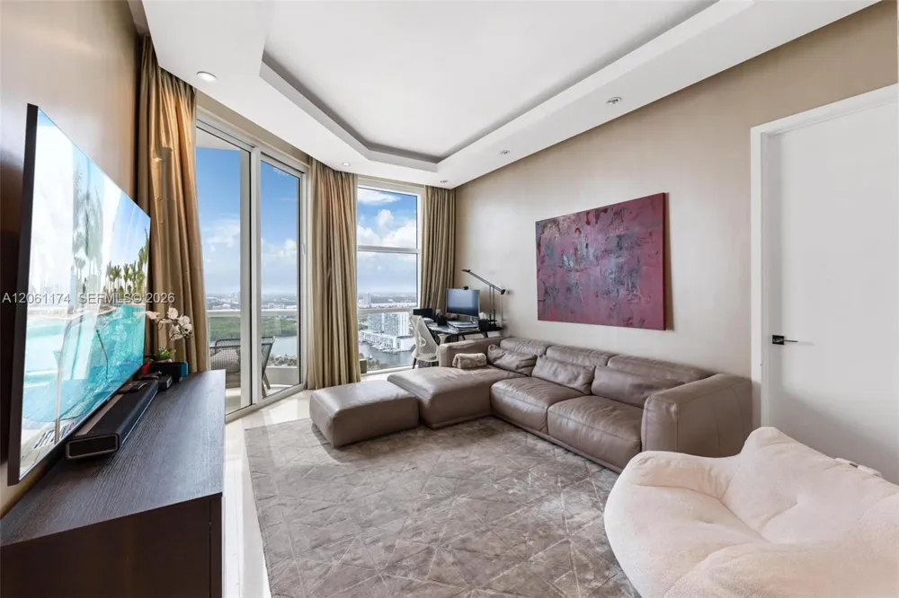 16051 Collins Ave #3404 Sunny Isles Beach, FL 33160