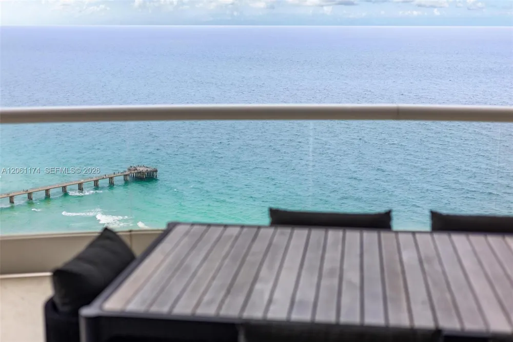16051 Collins Ave #3404 Sunny Isles Beach, FL 33160