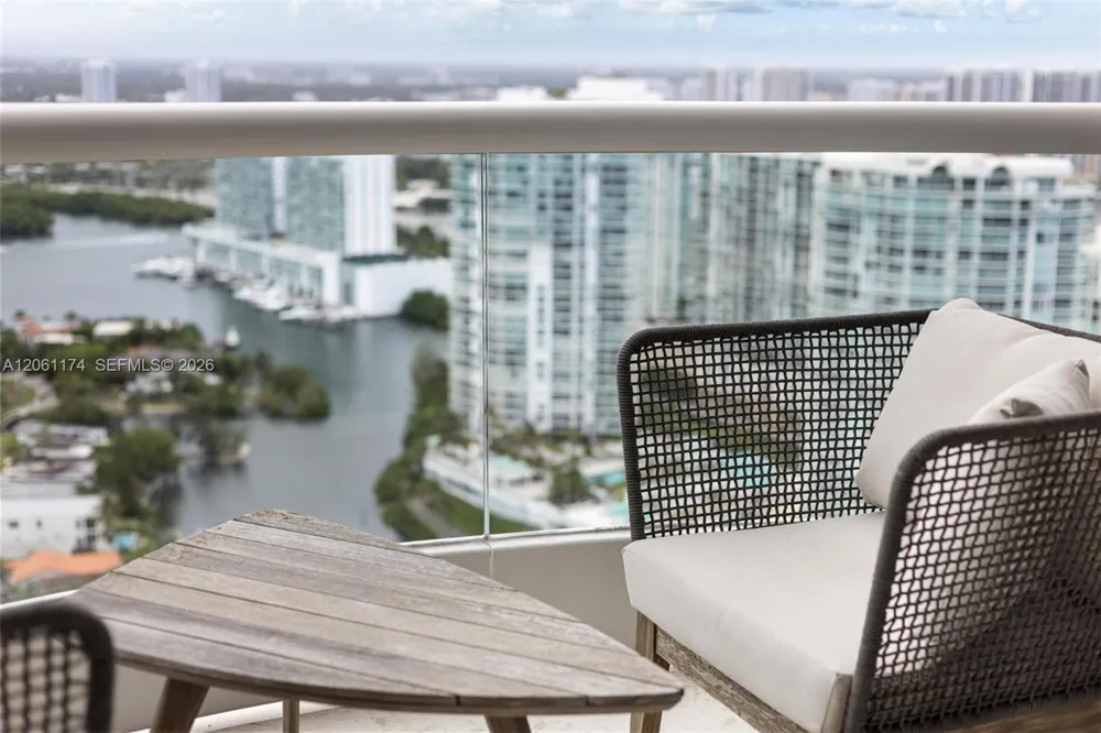 16051 Collins Ave #3404 Sunny Isles Beach, FL 33160