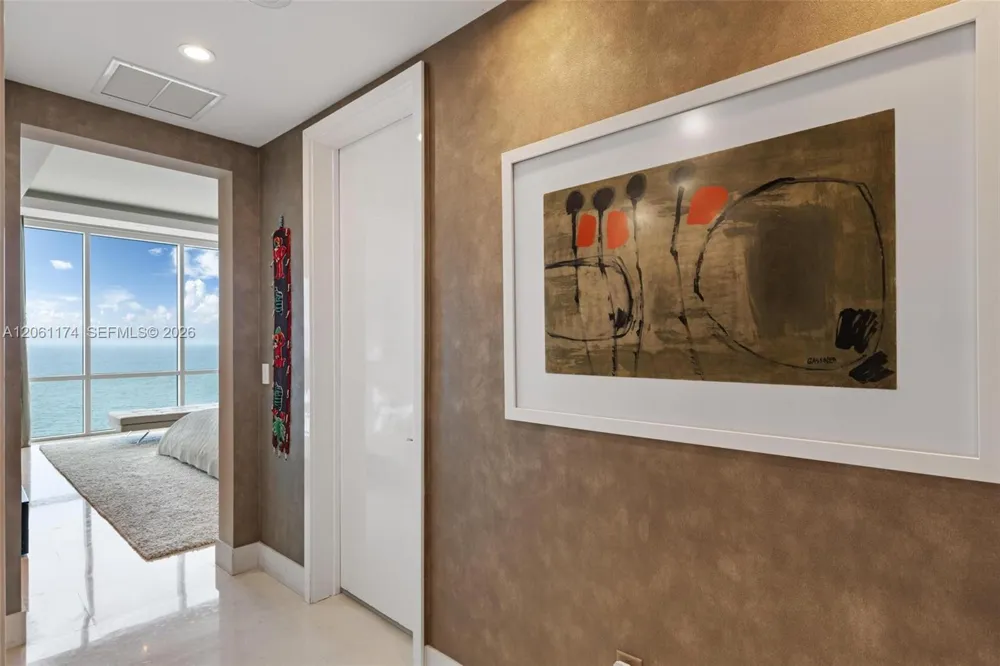 16051 Collins Ave #3404 Sunny Isles Beach, FL 33160