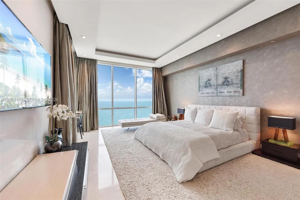 16051 Collins Ave #3404 Sunny Isles Beach, FL 33160