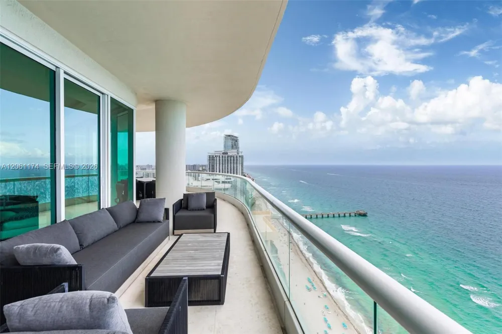 16051 Collins Ave #3404 Sunny Isles Beach, FL 33160