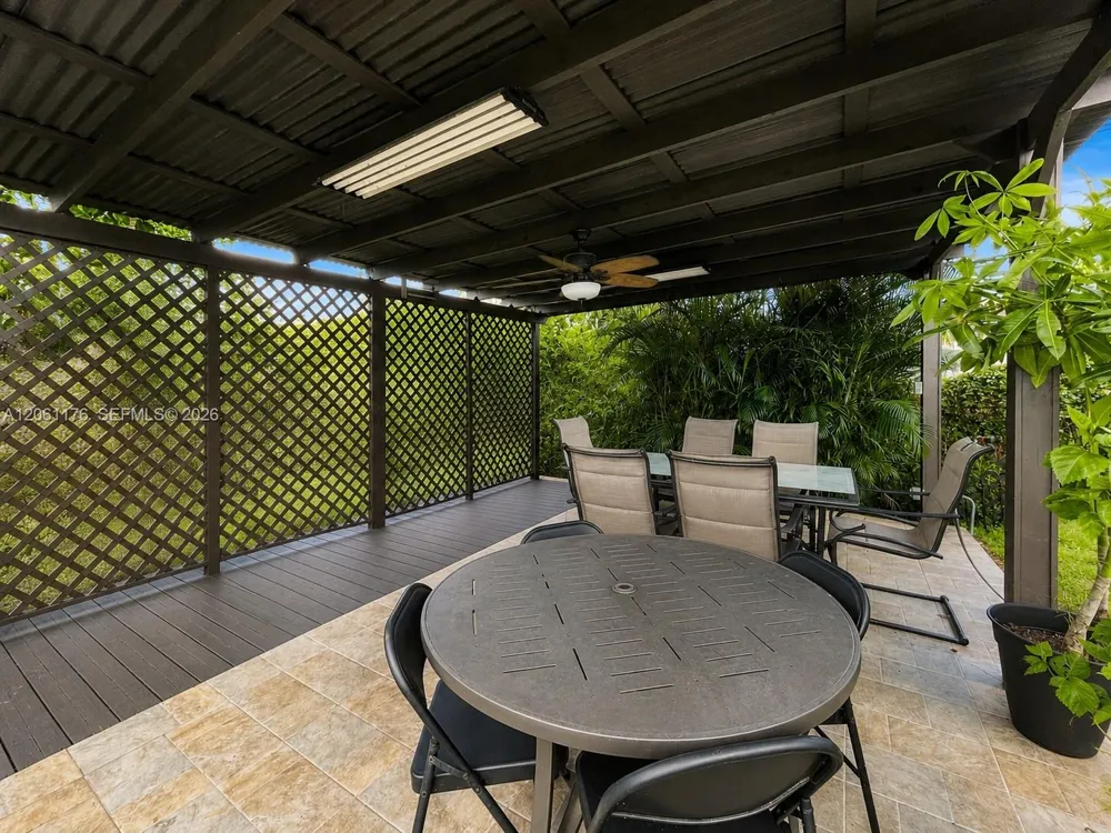 30 E 36th St Hialeah, FL 33013