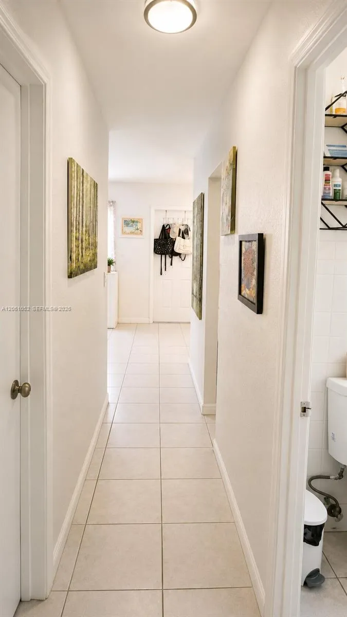 1610 W 11th St Riviera Beach, FL 33404