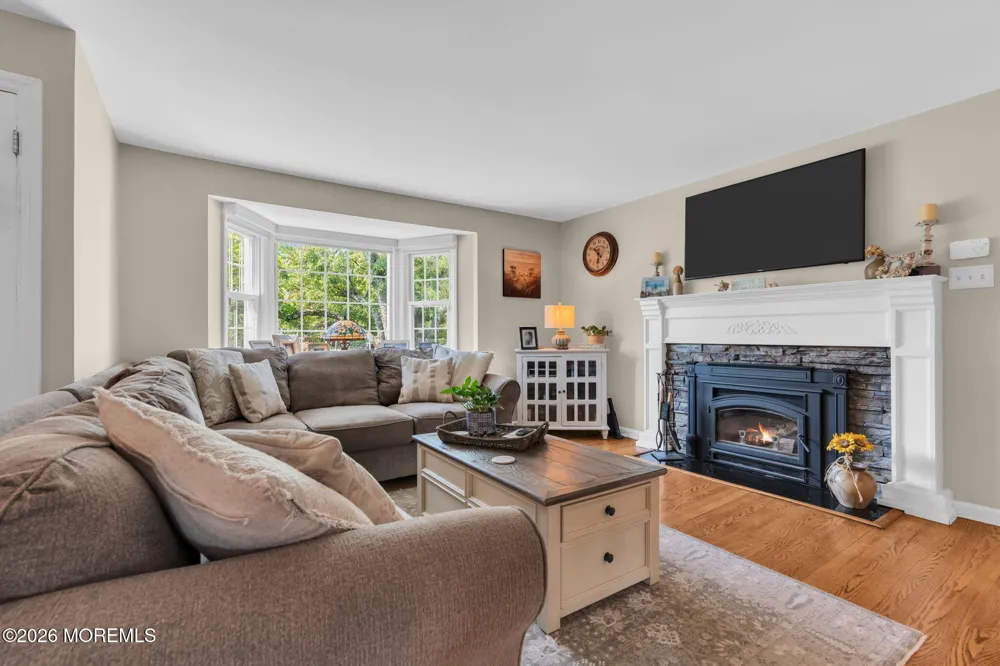 2505 Appleby Drive Ocean, NJ 07712