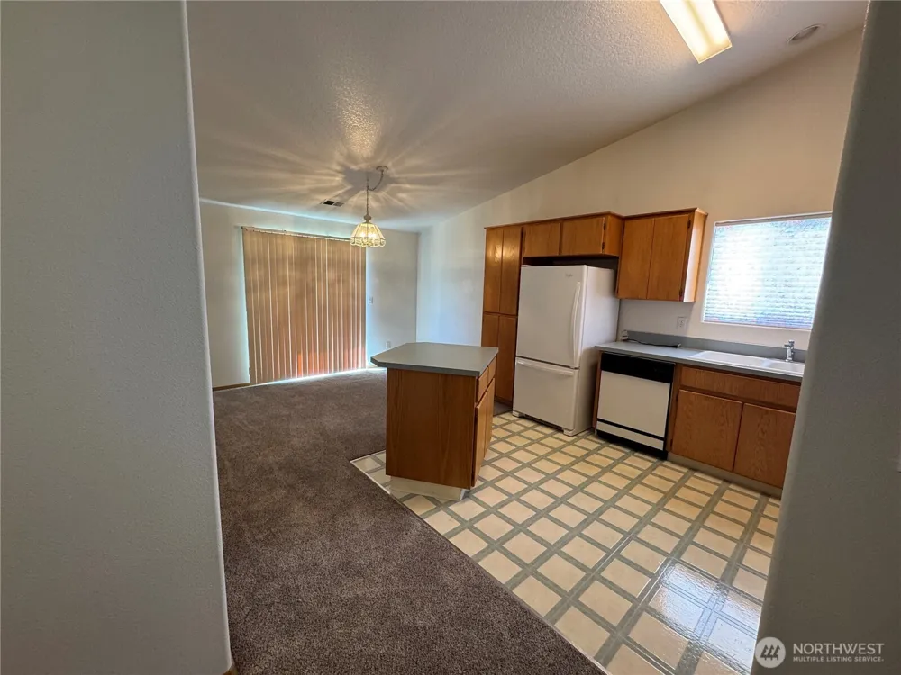 7701 NE 21st Street Vancouver, WA 98664