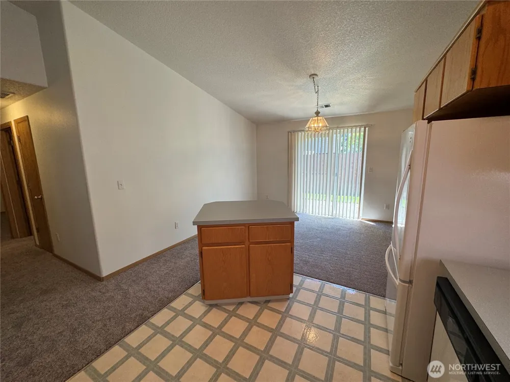 7701 NE 21st Street Vancouver, WA 98664