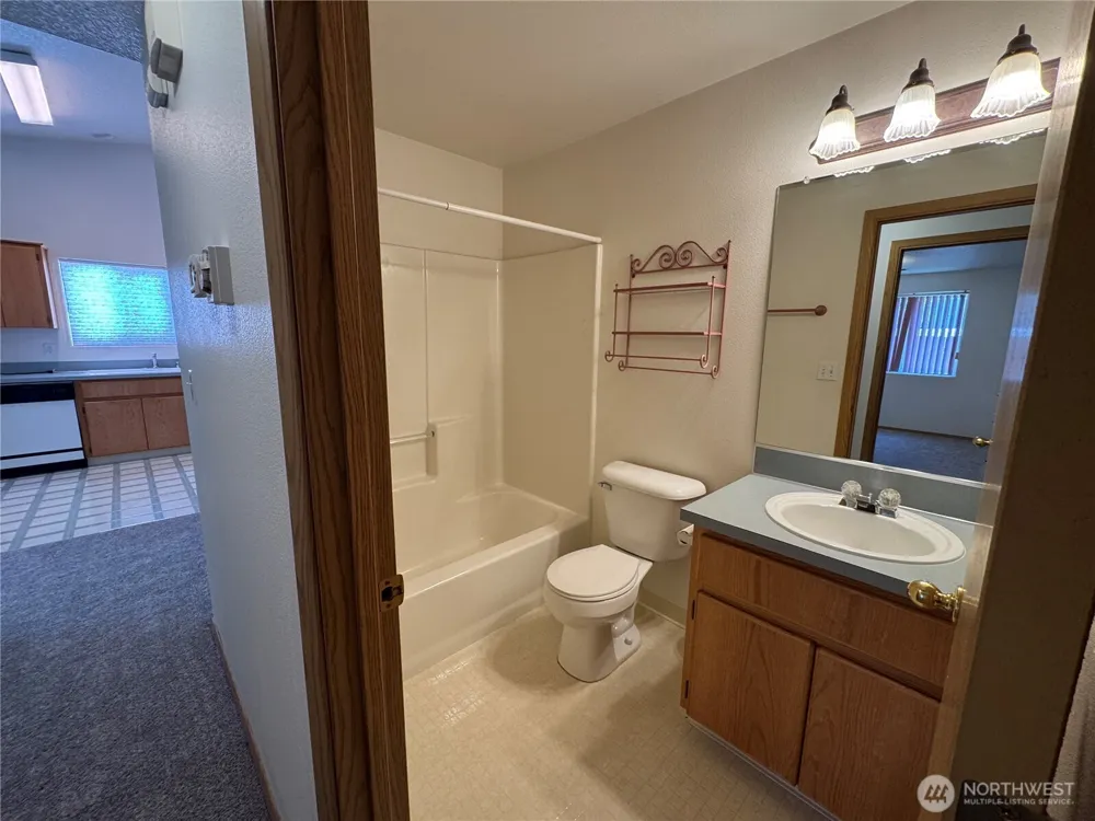 7701 NE 21st Street Vancouver, WA 98664
