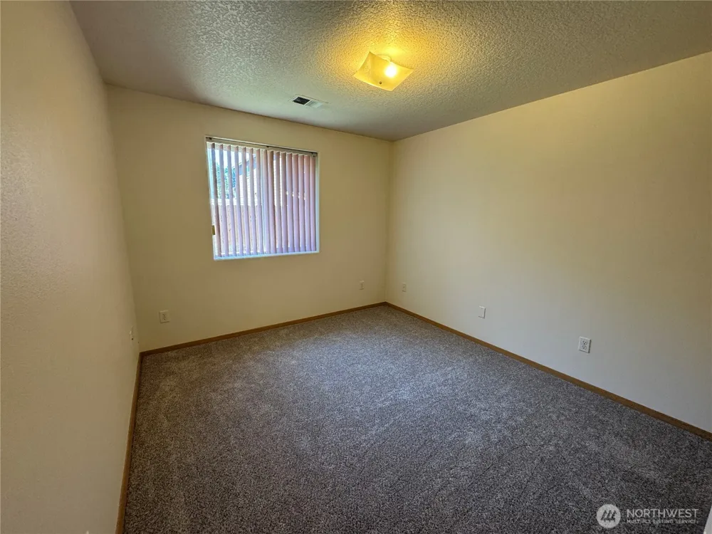 7701 NE 21st Street Vancouver, WA 98664