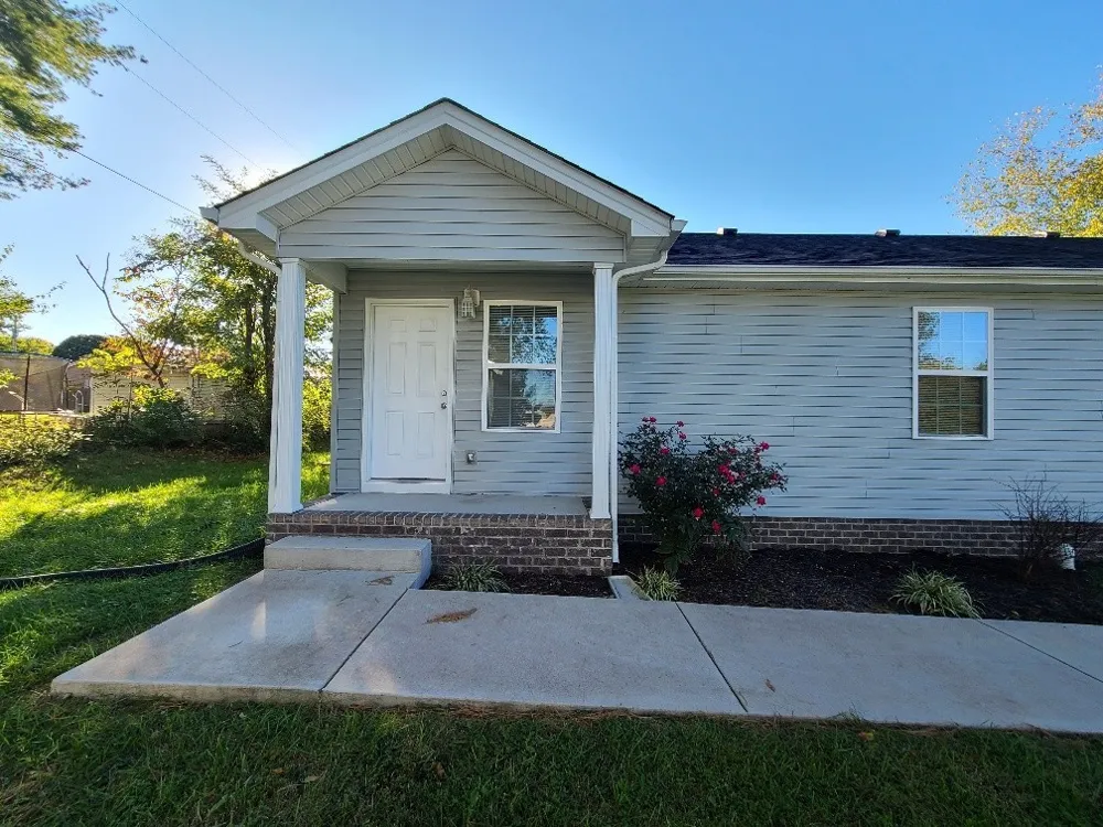 109 Williams St #B Portland, TN 37148