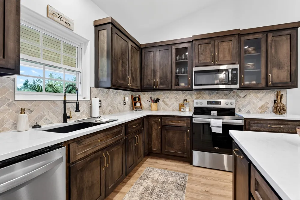 3931 Hwy 231 Erin, TN 37061