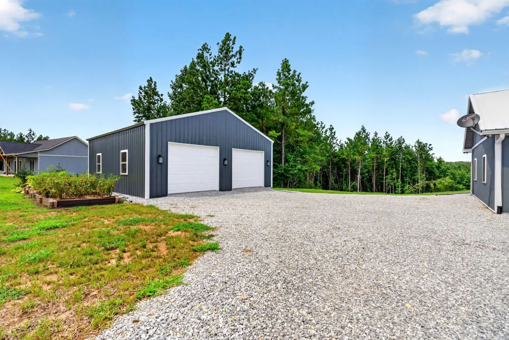 3931 Hwy 231 Erin, TN 37061