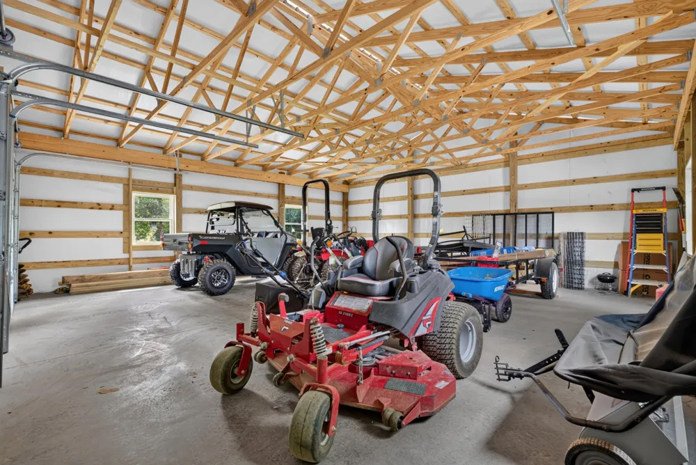 3931 Hwy 231 Erin, TN 37061
