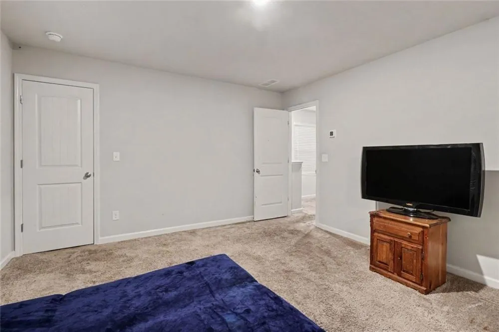 186 Brasch Park Drive Grantville, GA 30220