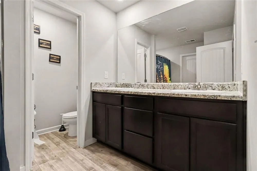 186 Brasch Park Drive Grantville, GA 30220