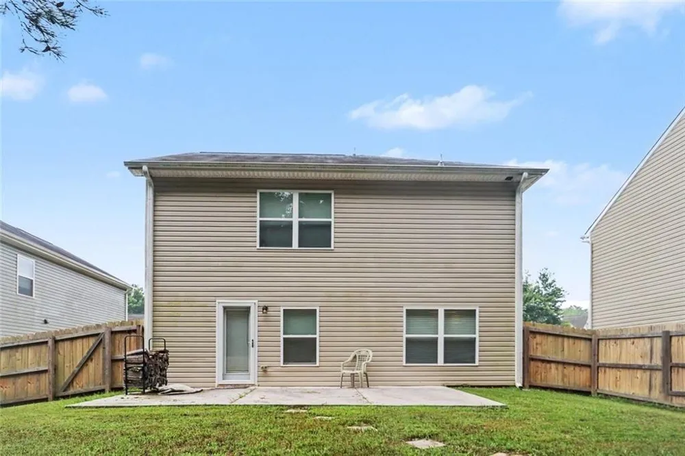 186 Brasch Park Drive Grantville, GA 30220