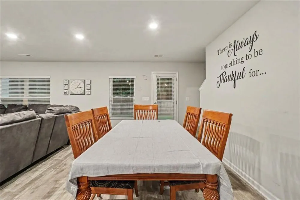 186 Brasch Park Drive Grantville, GA 30220