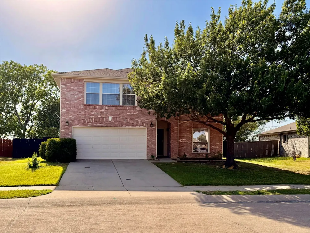 1313 Dakota Trail Krum, TX 76249