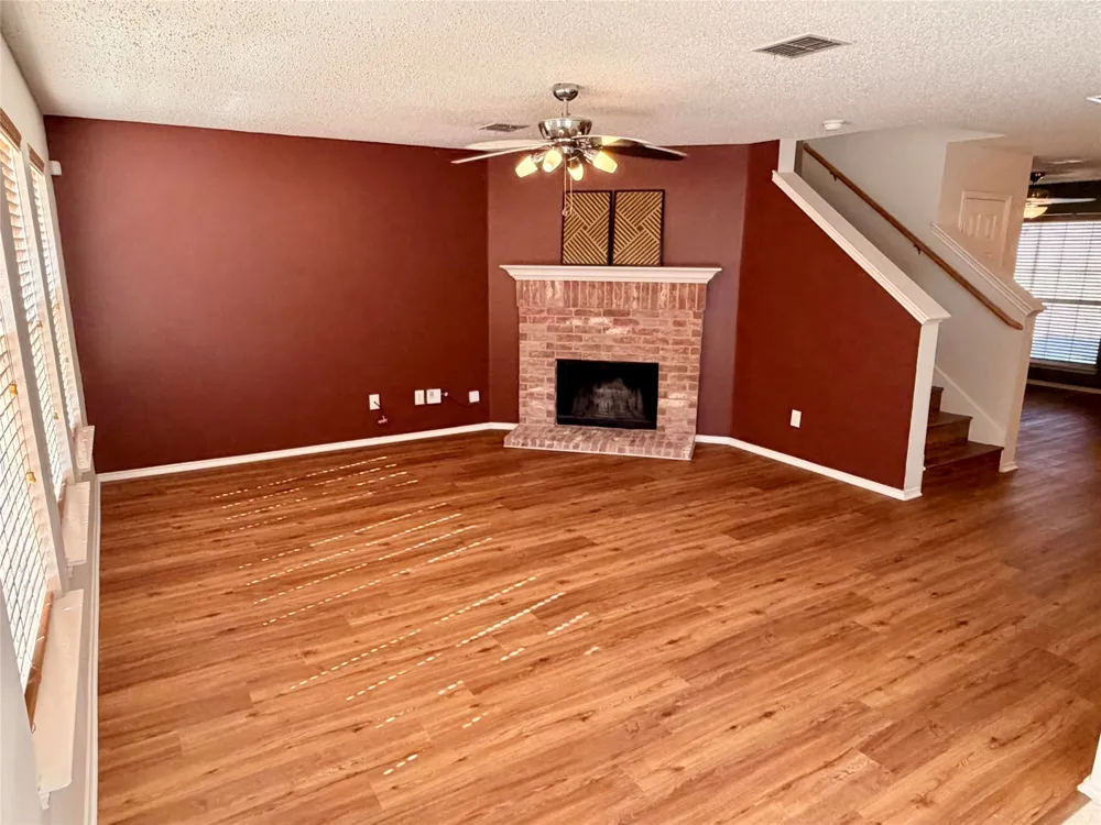 1313 Dakota Trail Krum, TX 76249
