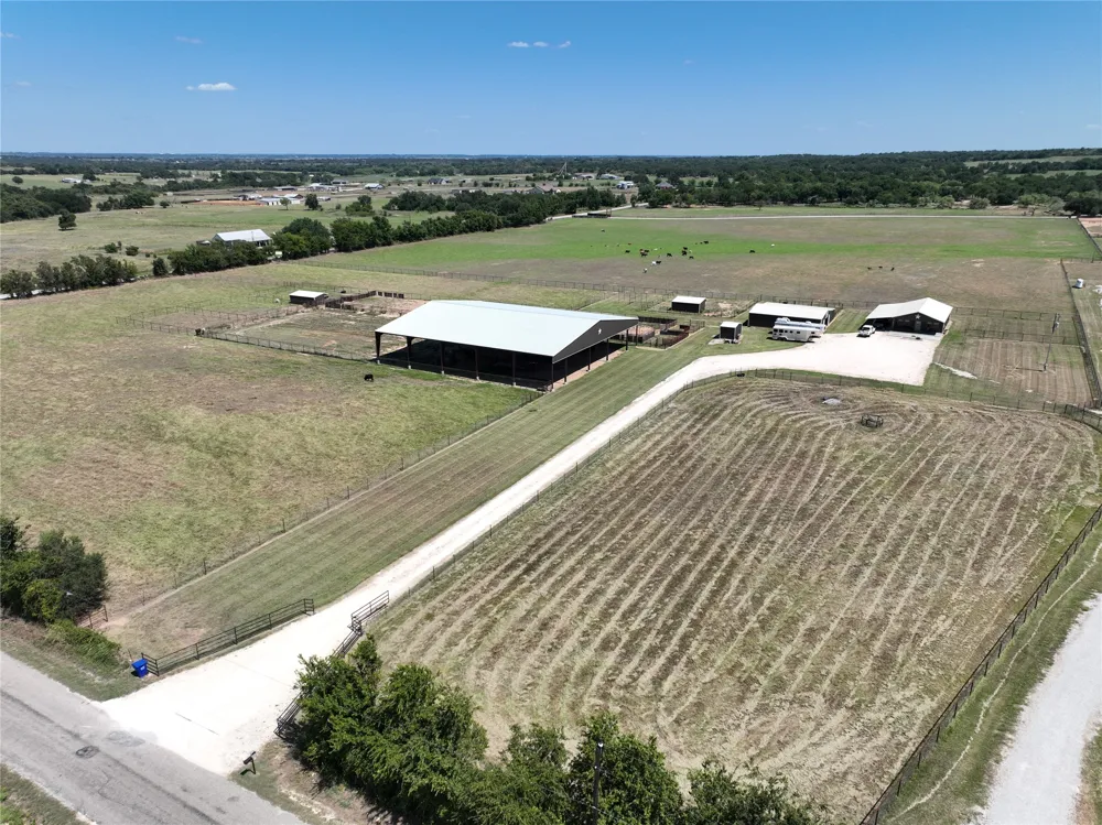 5550 County Road 299 Dublin, TX 76446