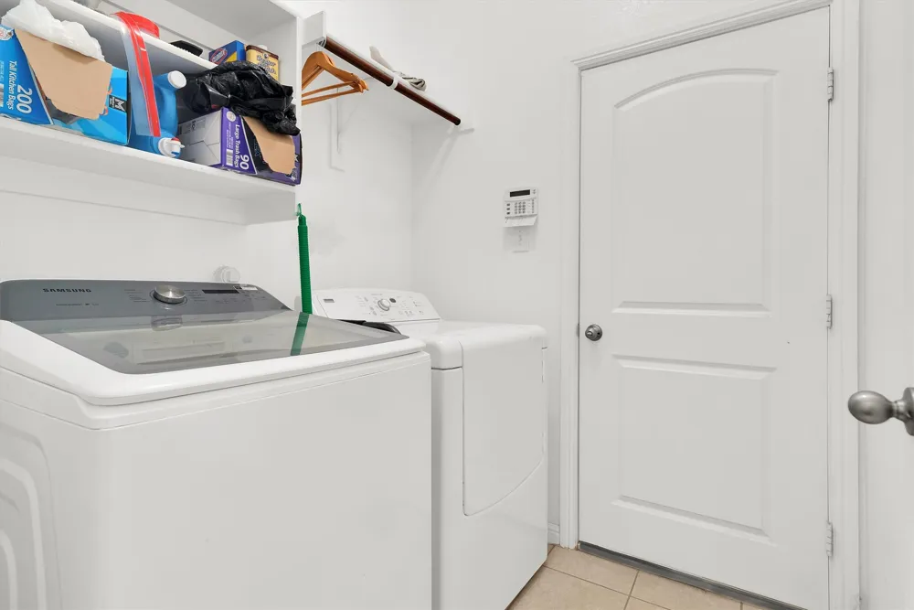 4005 Hawthorne Drive Sachse, TX 75048