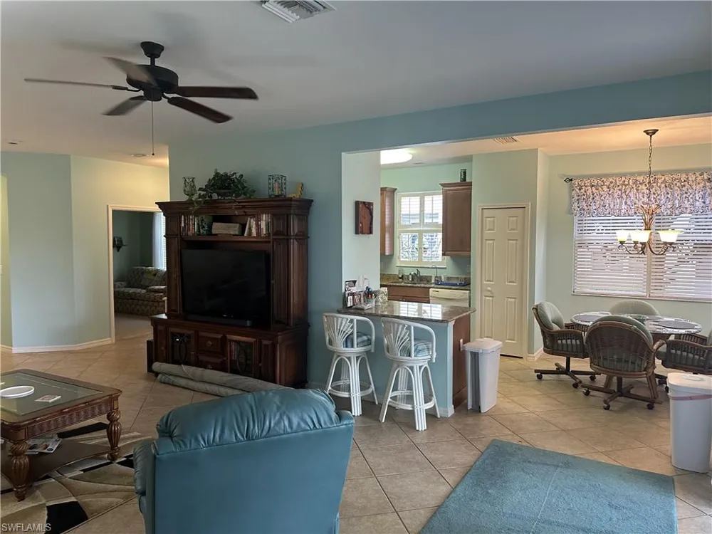 16591 Goldenrod Lane #101 Alva, FL 33920