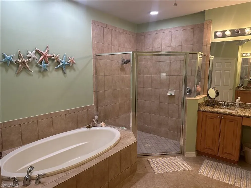 16591 Goldenrod Lane #101 Alva, FL 33920