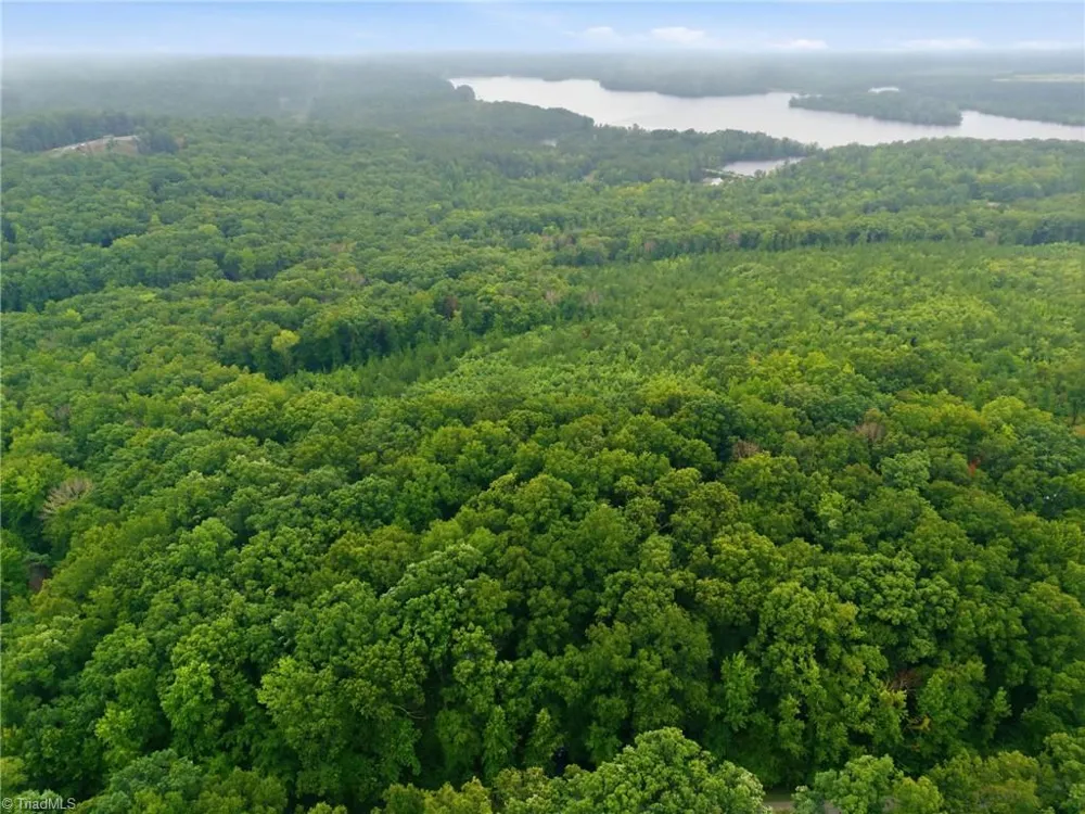 171 Seminole Trail New London, NC 28127