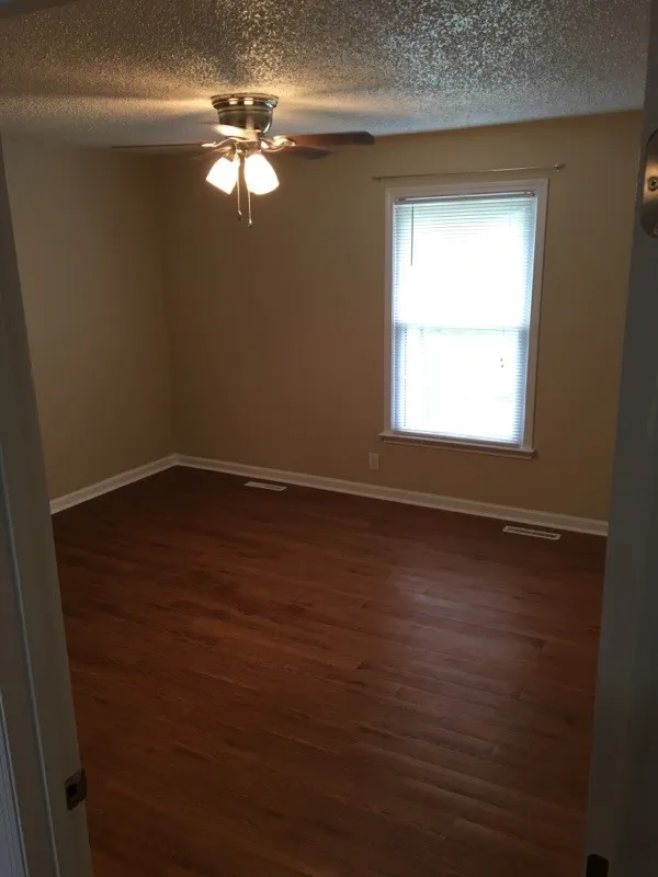54B E Caldwell St Mount Juliet, TN 37122