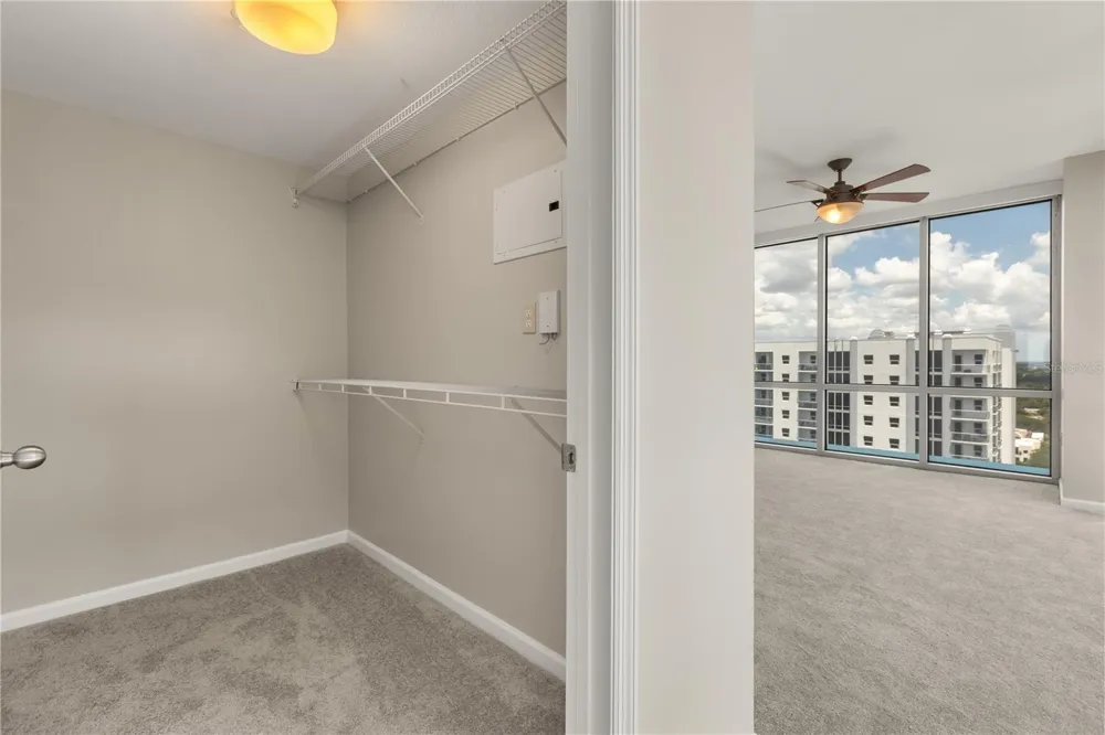 322 E CENTRAL BOULEVARD #1910 Orlando, FL 32801