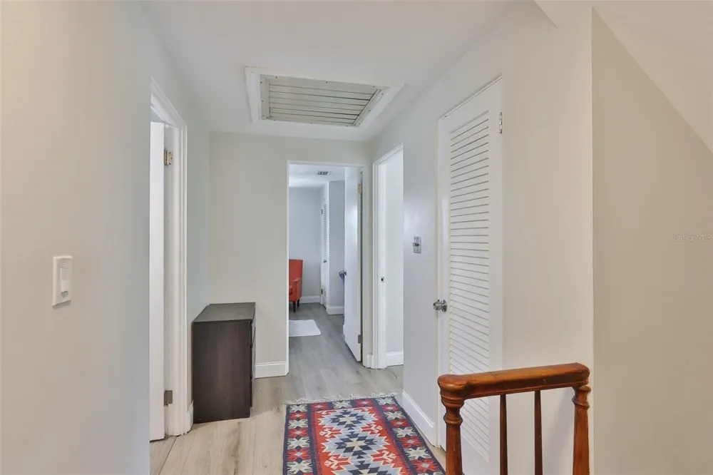 1279 86TH AVENUE St Petersburg, FL 33702