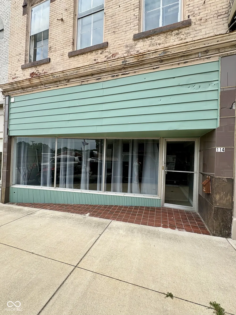 114 Monroe Street Williamsport, IN 47993