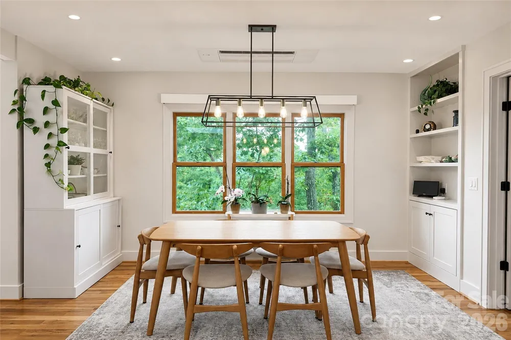 228 Allen Mountain Drive Black Mountain, NC 28711