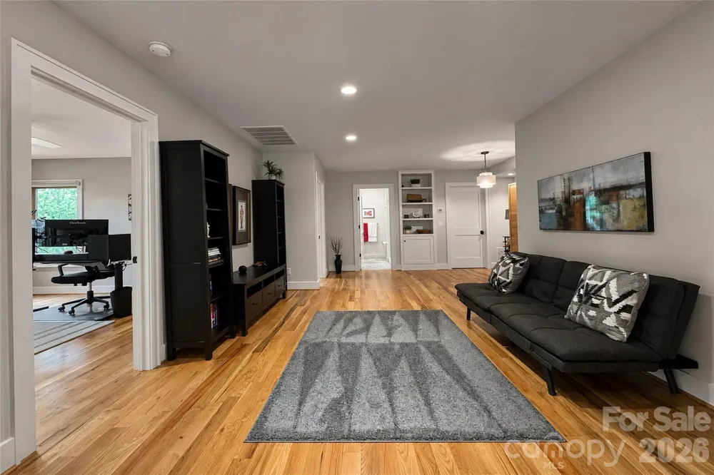 228 Allen Mountain Drive Black Mountain, NC 28711