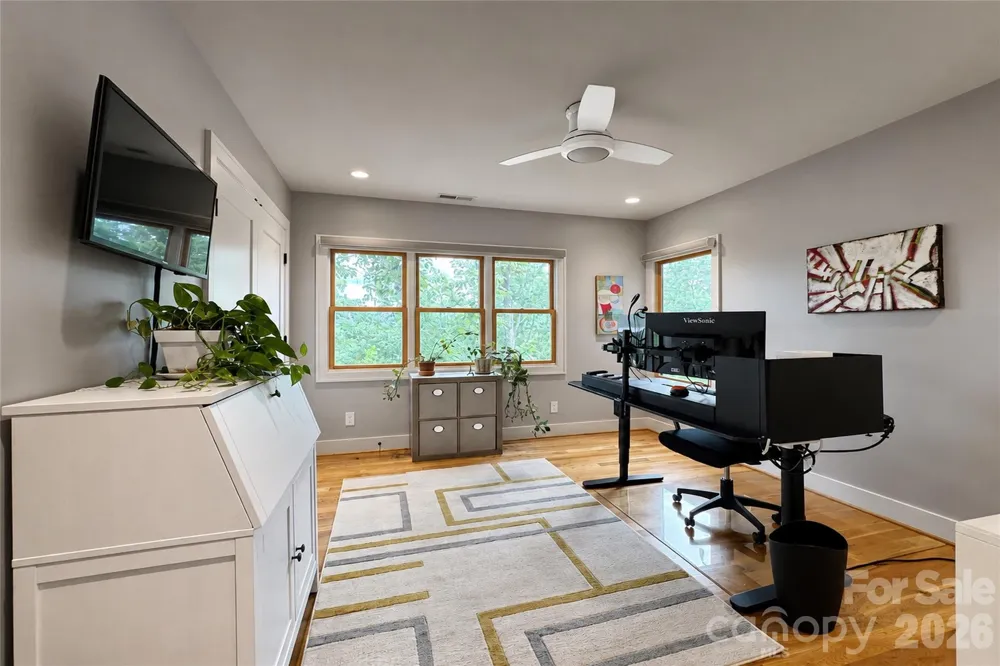 228 Allen Mountain Drive Black Mountain, NC 28711