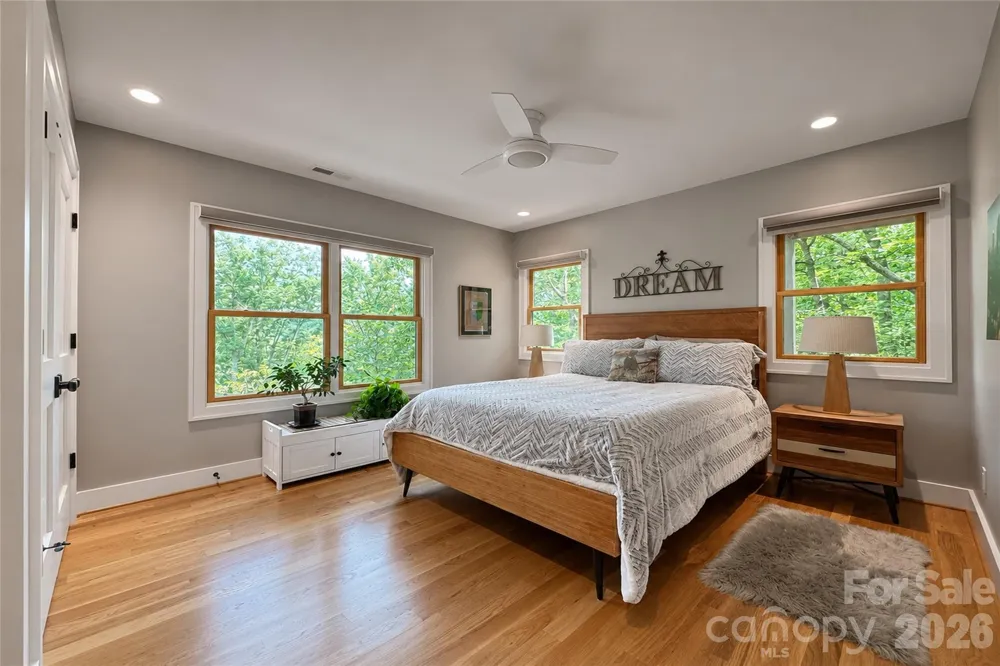 228 Allen Mountain Drive Black Mountain, NC 28711