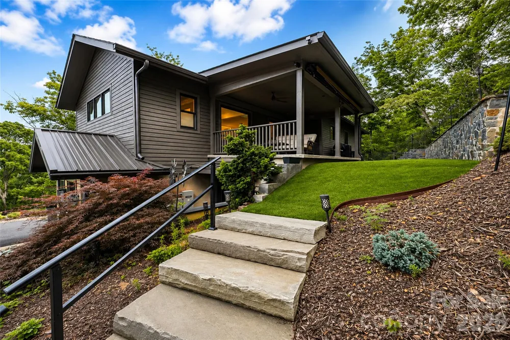 228 Allen Mountain Drive Black Mountain, NC 28711